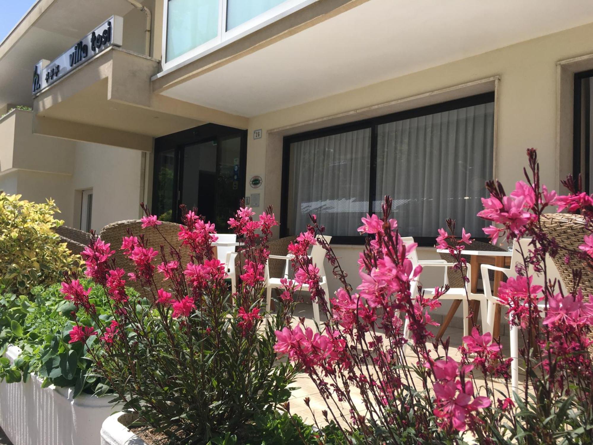بيلاريا-إيجيا مارينا Hotel Villa Tosi المظهر الخارجي الصورة
